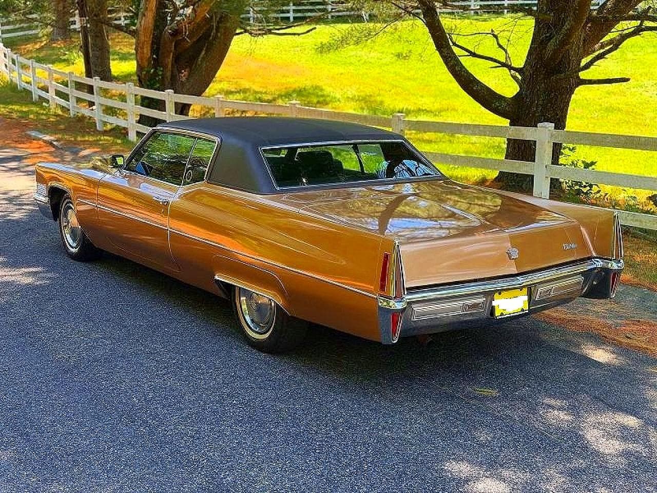 1970 Cadillac Deville — photo 3